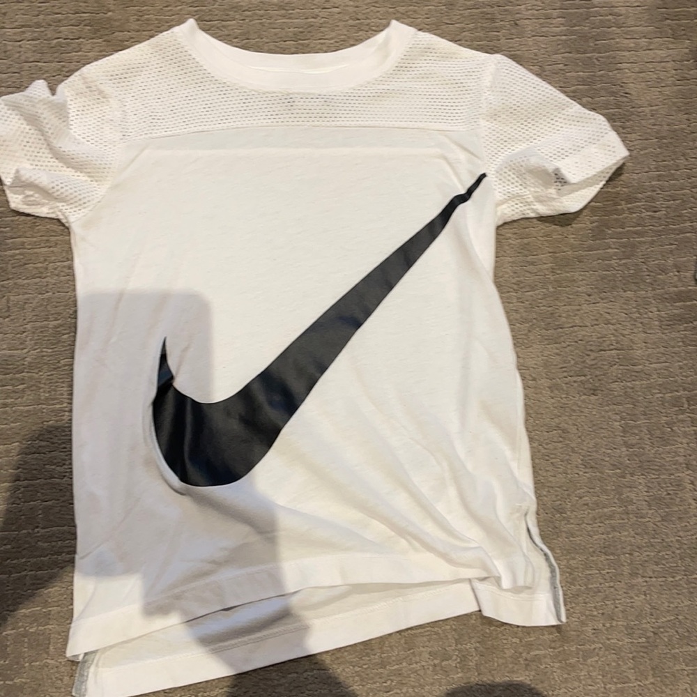 nike shirt, small,